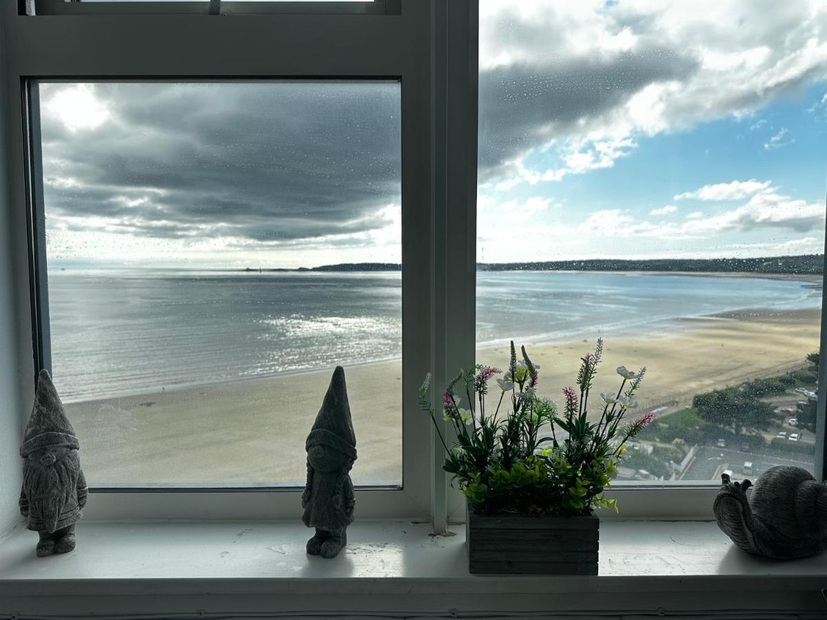 Stunning Ocean & City View Apt スウォンジー エクステリア 写真